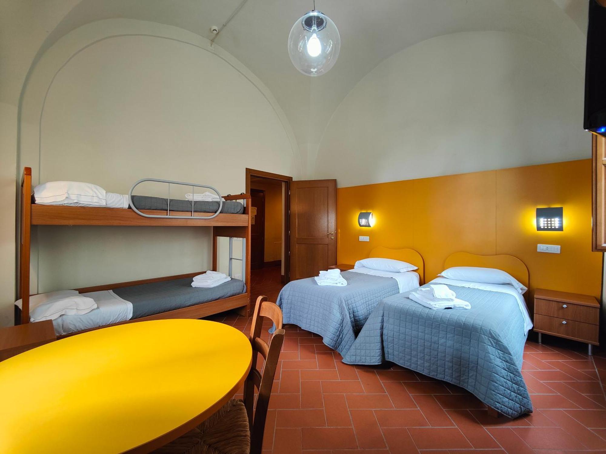 Chiostro Delle Monache Hostel Volterra Exterior photo